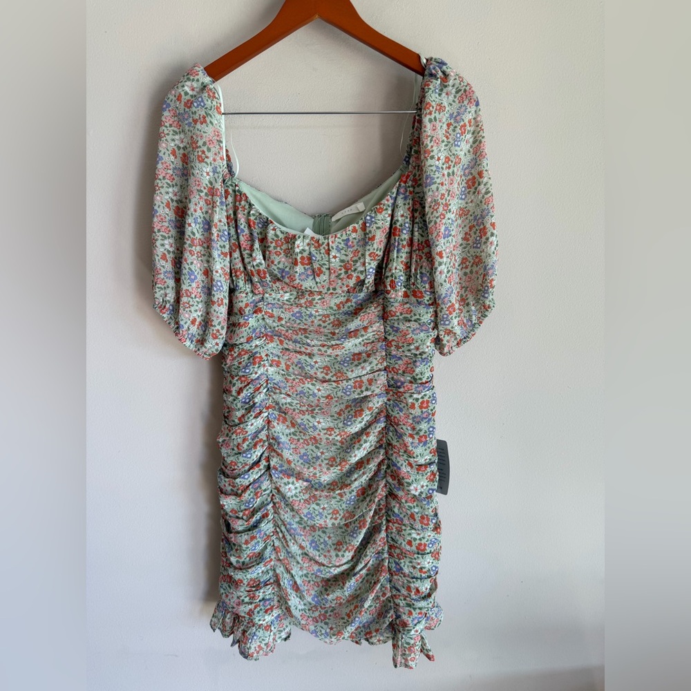 Lush Floral‎ Ruched Puff Sleeve Mini Dress Green Red Sweetheart Neckline L